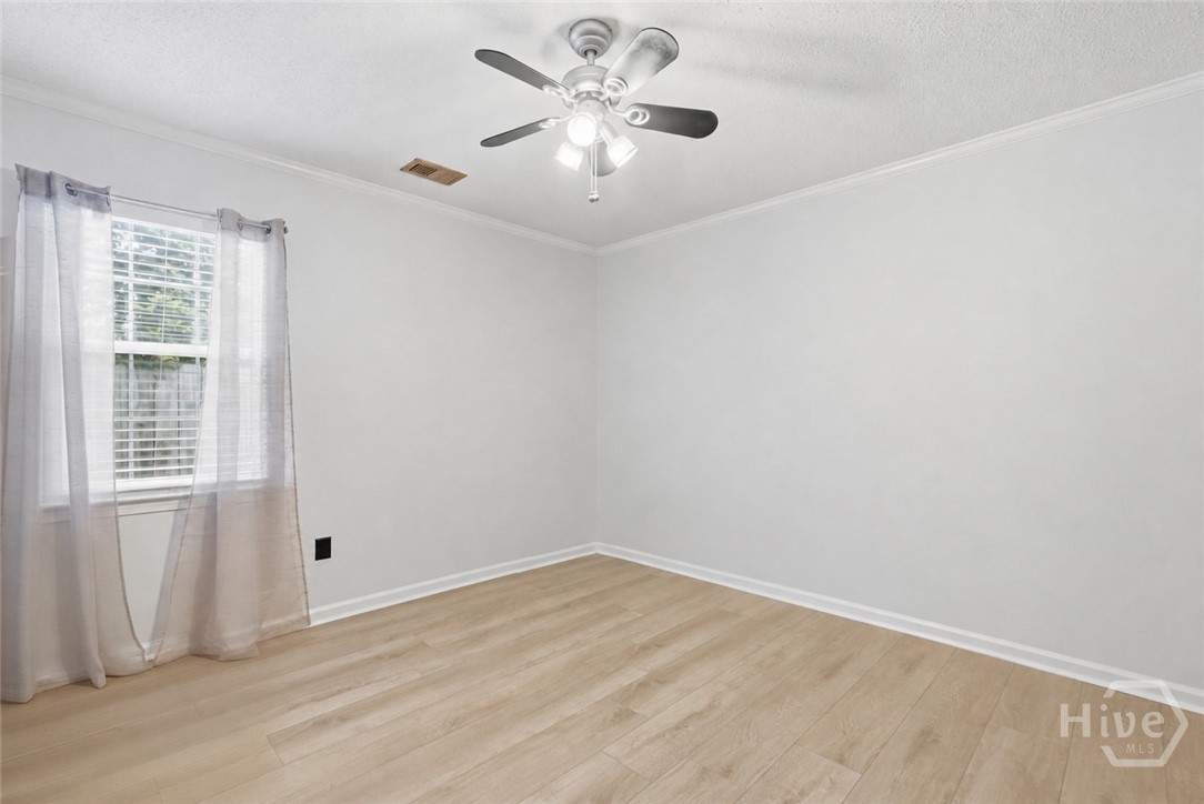 126 Holcomb Street Property Photo 18