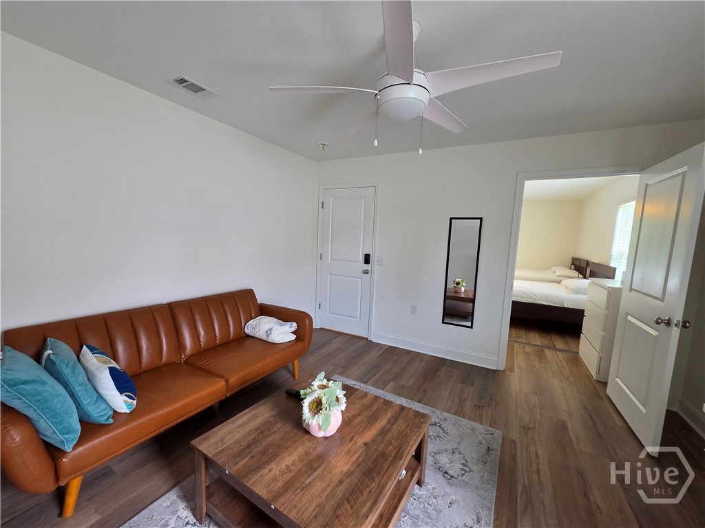 126 Read Street Property Photo 33