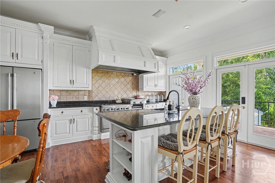 9657 Whitefield Avenue Property Photo 13