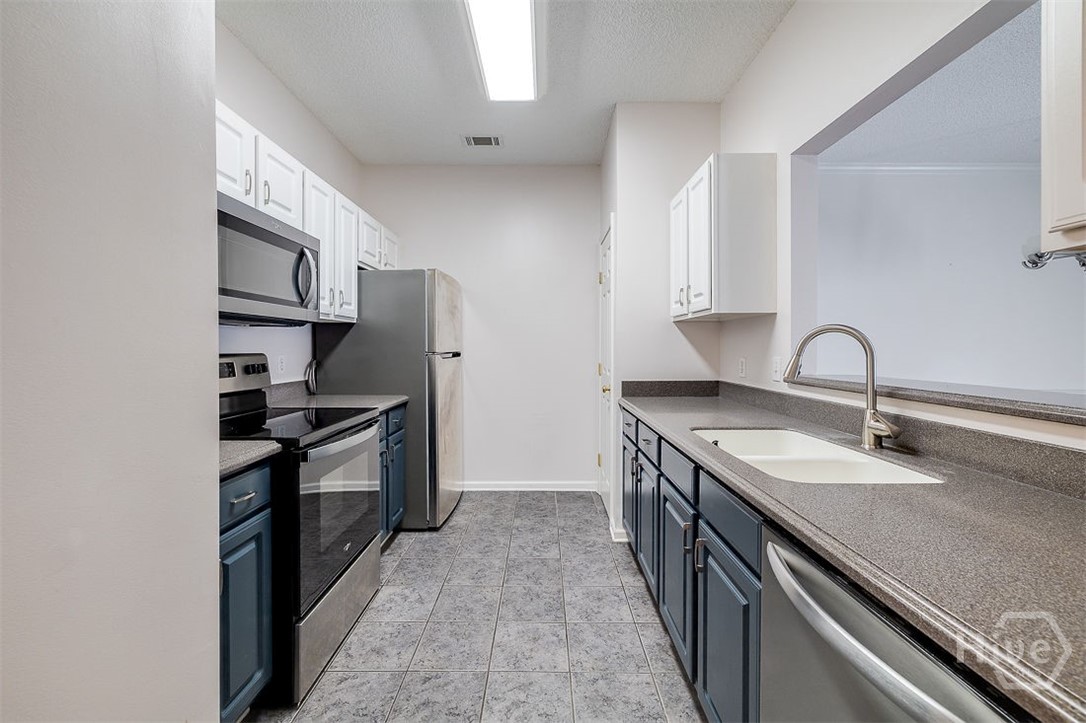 400 Tibet Avenue 5 Property Photo 6