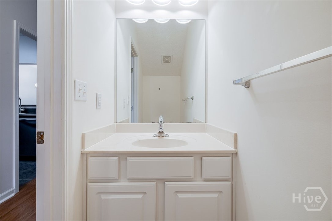 400 Tibet Avenue 5 Property Photo 10