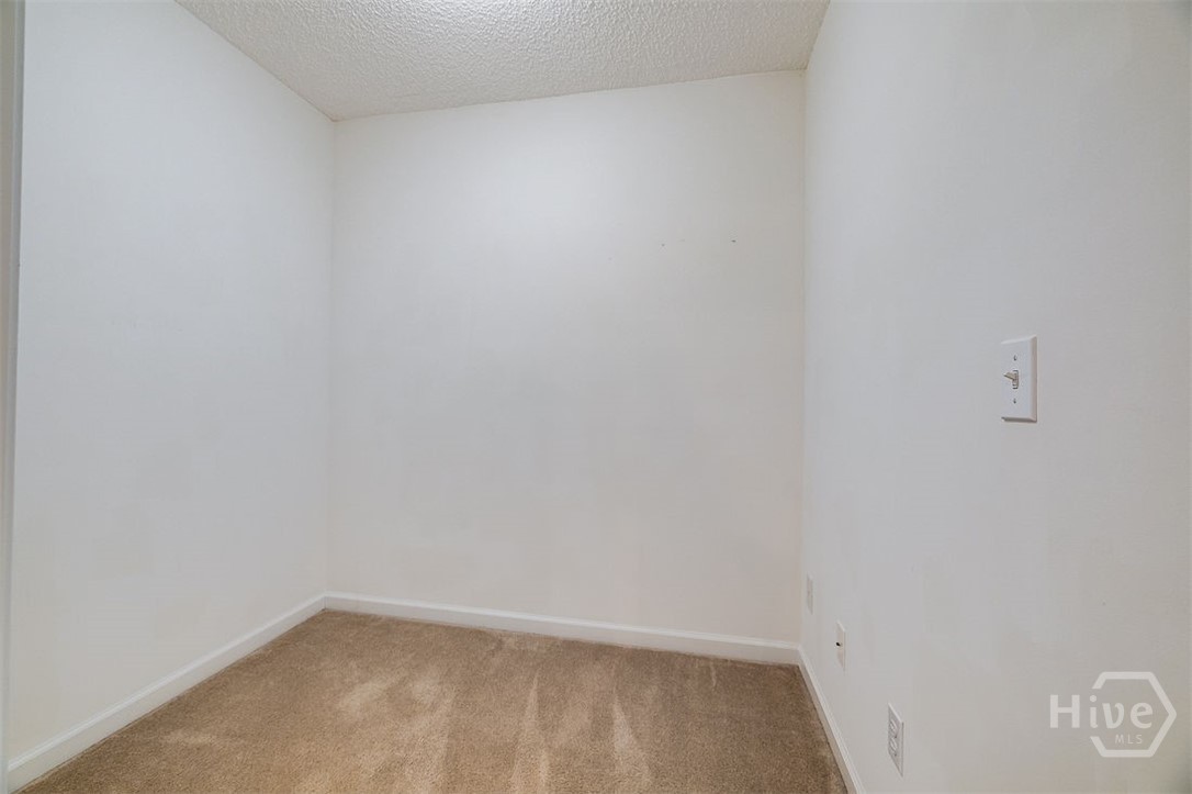 400 Tibet Avenue 5 Property Photo 32