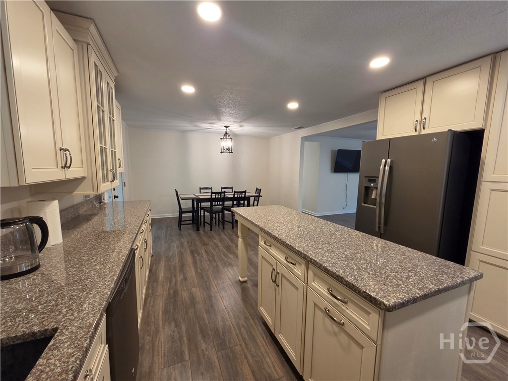 408 Salter Street A Property Photo 12