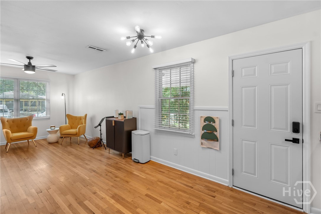 1315 E 69th Street Property Photo 15