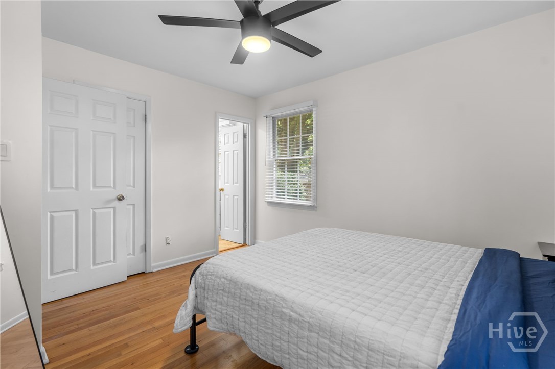 1315 E 69th Street Property Photo 27