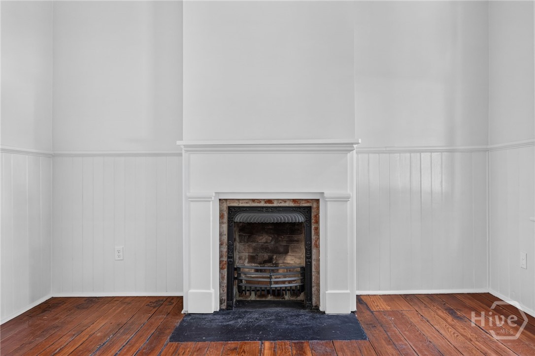 902 Barnard Street Property Photo 29