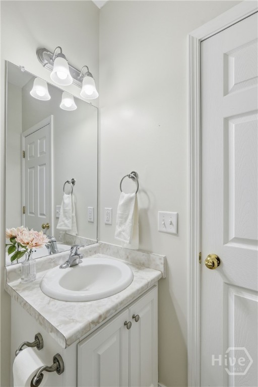 1201 E Hampton Drive Property Photo 21