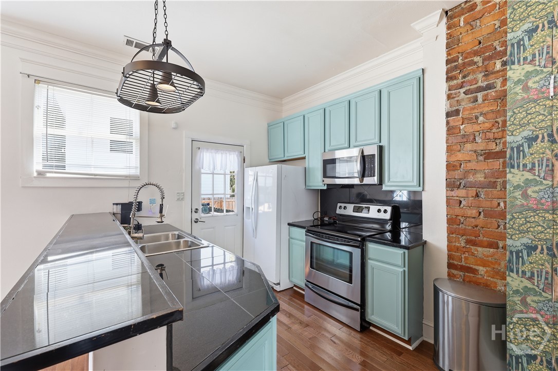1410 Jefferson Street Property Photo 12