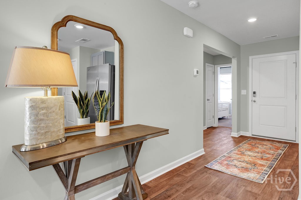 131 Hollingsworth Loop Property Photo 6