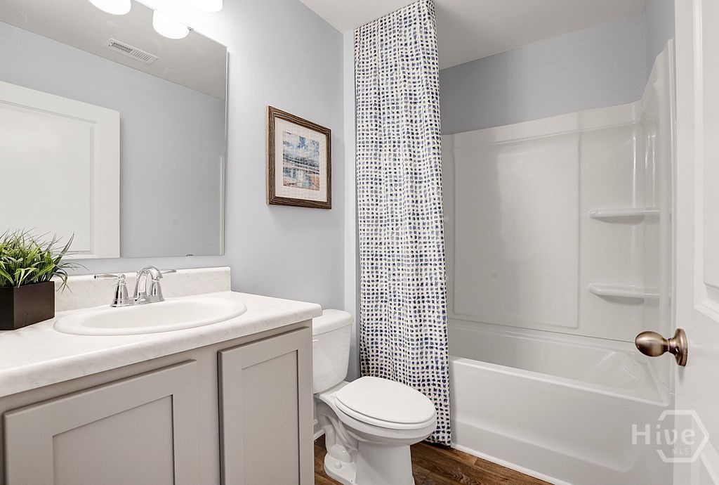 131 Hollingsworth Loop Property Photo 23