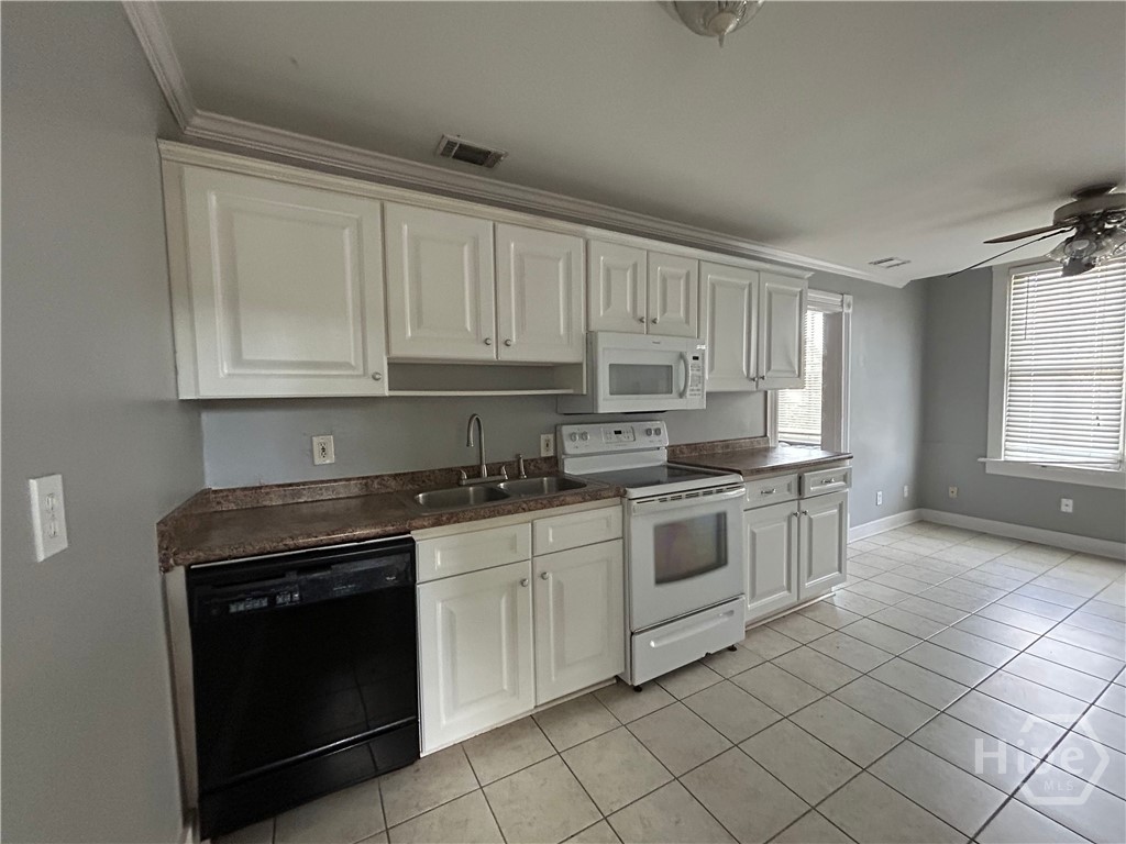 1114 Lincoln Street Property Photo 8