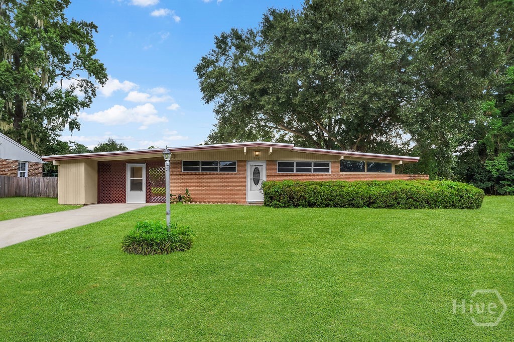 316 Willow Road Property Photo 1