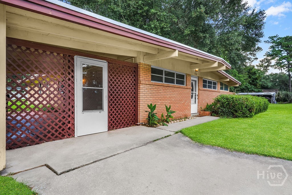 316 Willow Road Property Photo 30