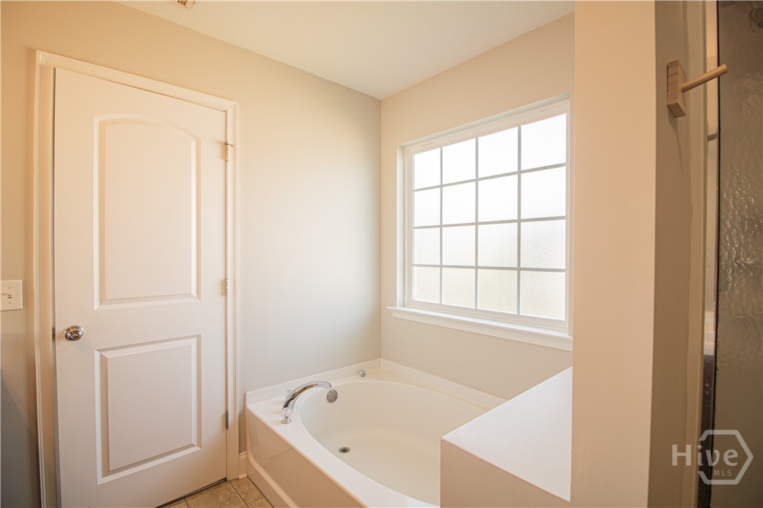 37 Wesleyan Drive Property Photo 19