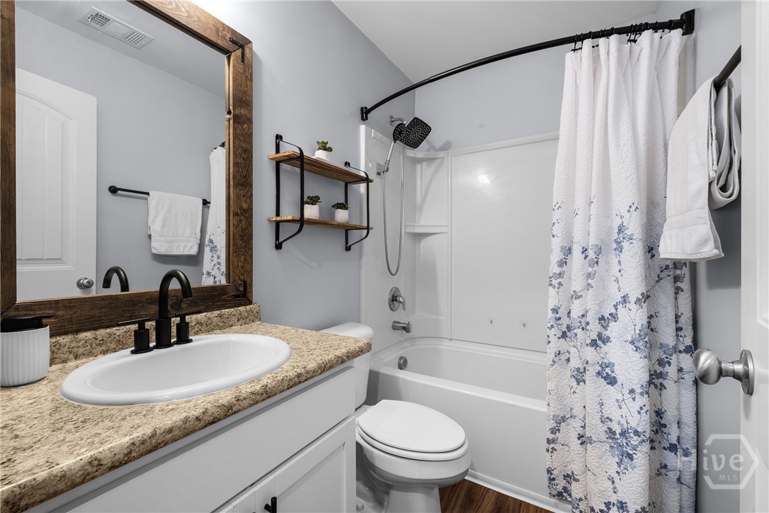 26 Cockle Shell Road Property Photo 17