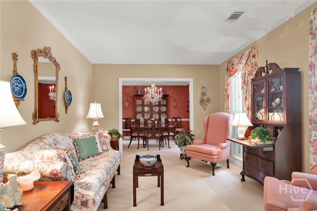 5 Savy Lane Property Photo 4