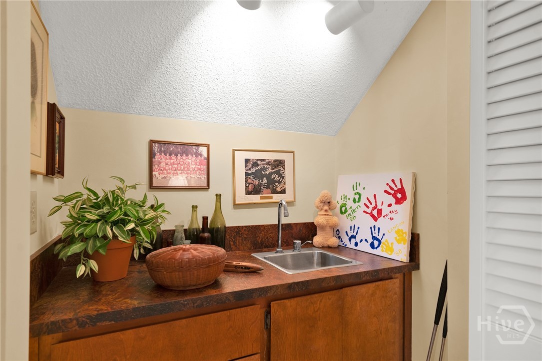 5 Savy Lane Property Photo 30