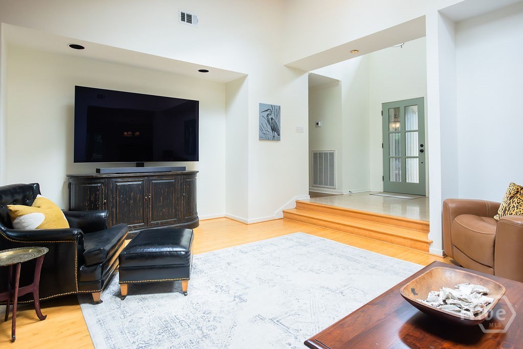 2 Bray Lane Property Photo 8