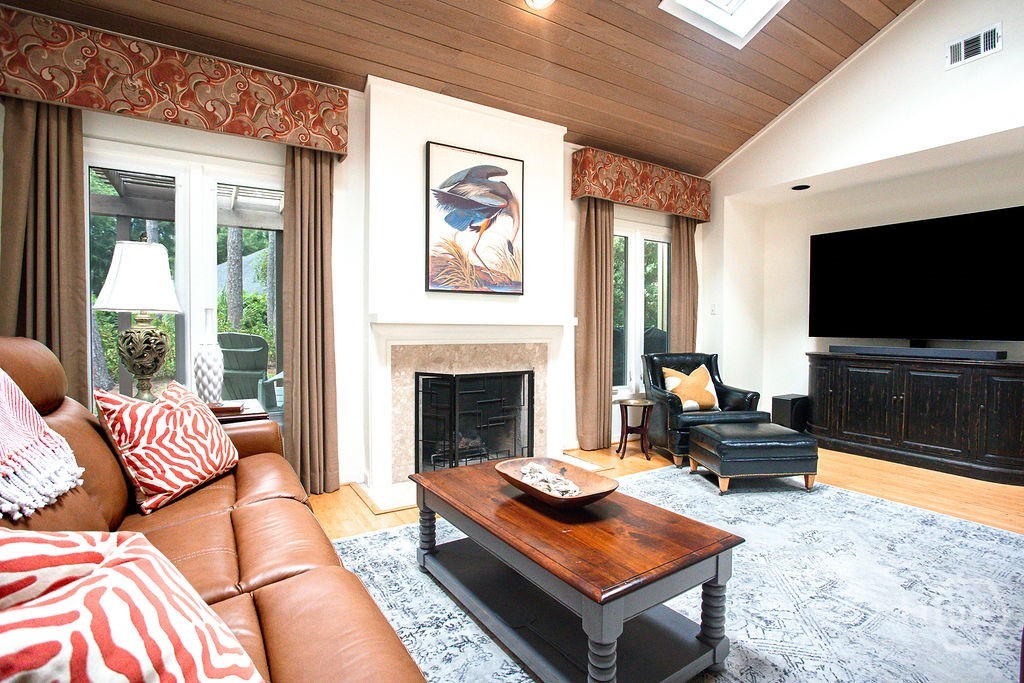 2 Bray Lane Property Photo 9