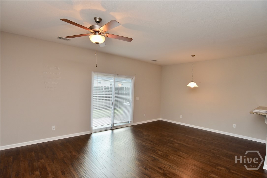 45 Walker Court Property Photo 2