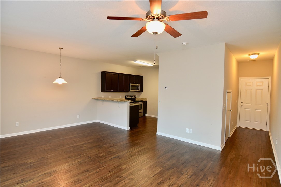 45 Walker Court Property Photo 4