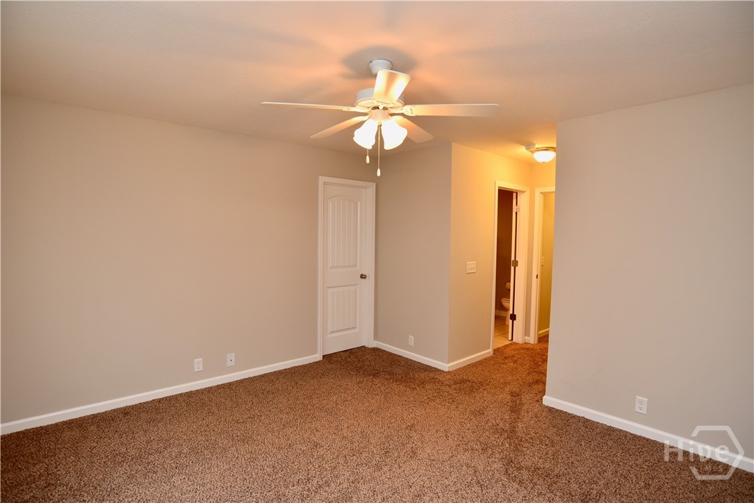 45 Walker Court Property Photo 6