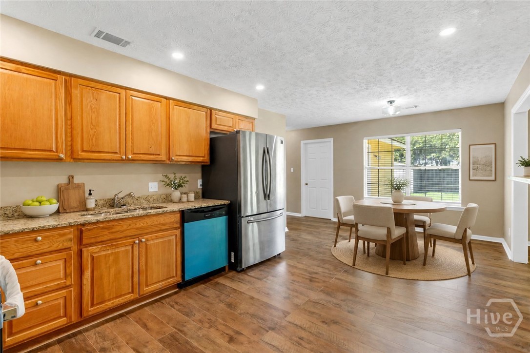 98 Red Fox Drive Property Photo 14