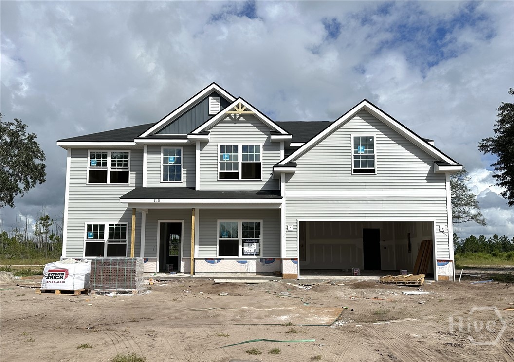 218 Honeycomb Loop SE Property Photo 1