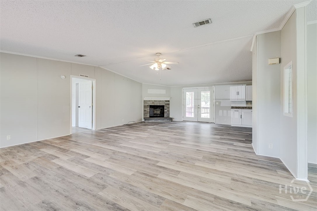 763 Bell Road Property Photo 6