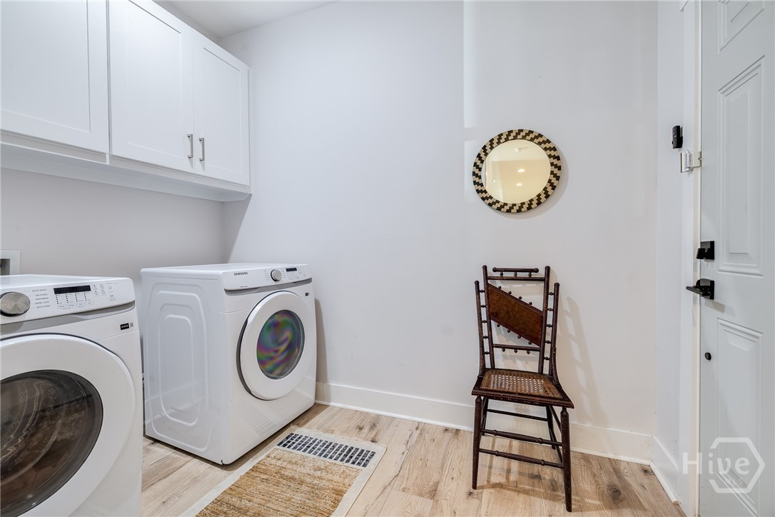 1135 E Park Avenue Property Photo 26