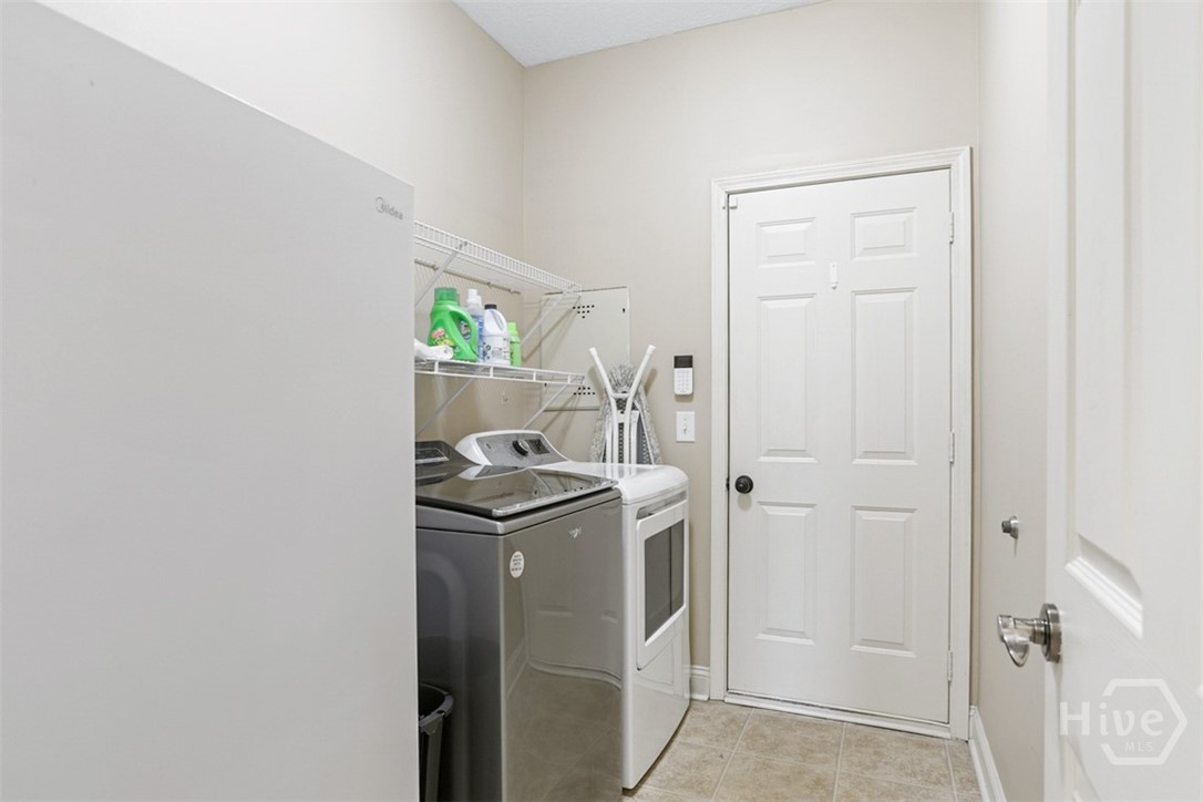 300 Brighton Woods Drive Property Photo 31