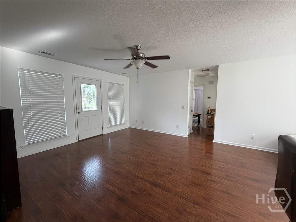 284 Barrister Circle Property Photo 10