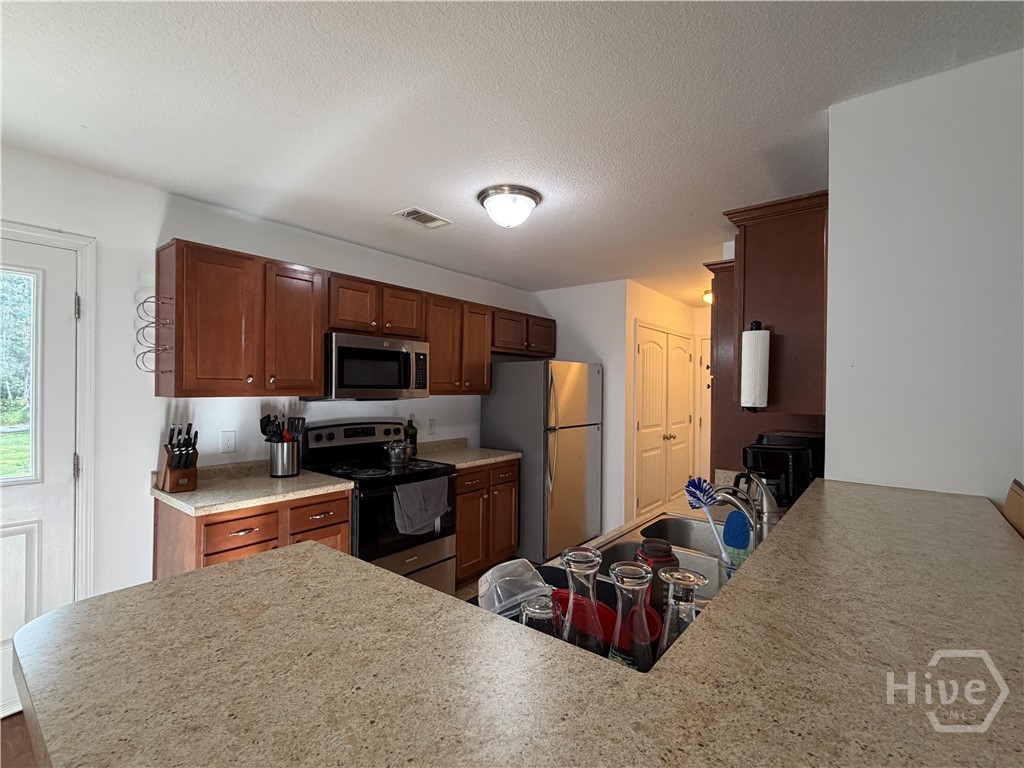 284 Barrister Circle Property Photo 17