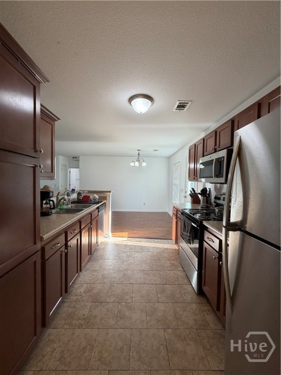 284 Barrister Circle Property Photo 18