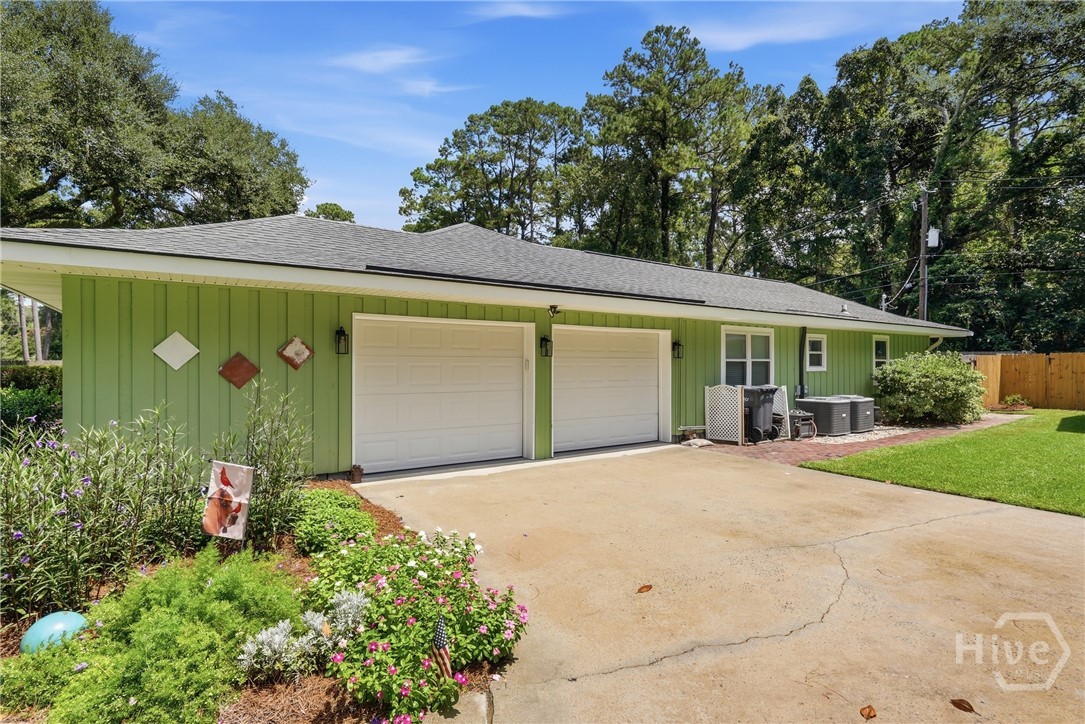 32 Falligant Avenue Property Photo 6