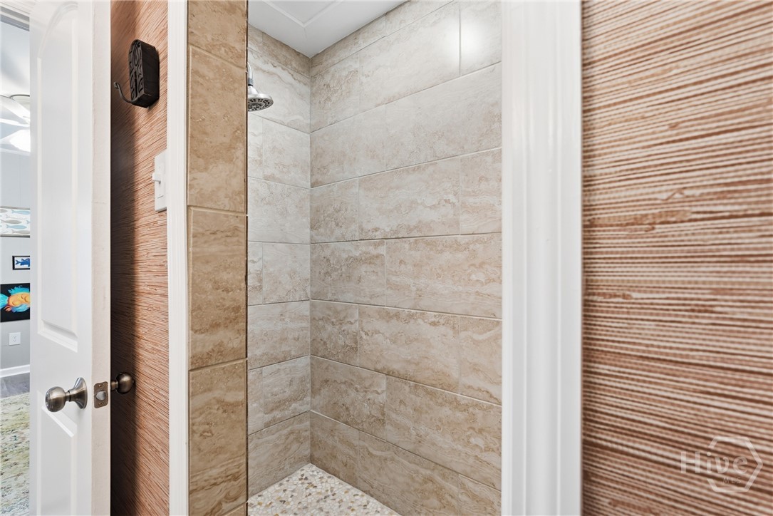 32 Falligant Avenue Property Photo 40