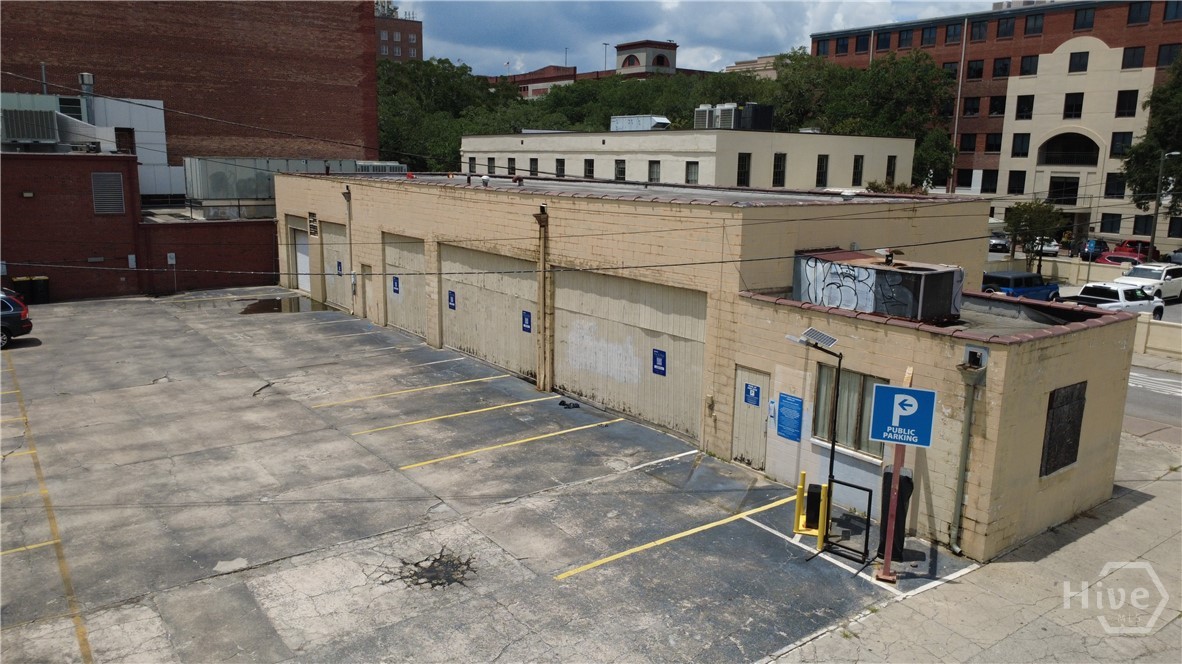 215 E Congress Street Property Photo 1
