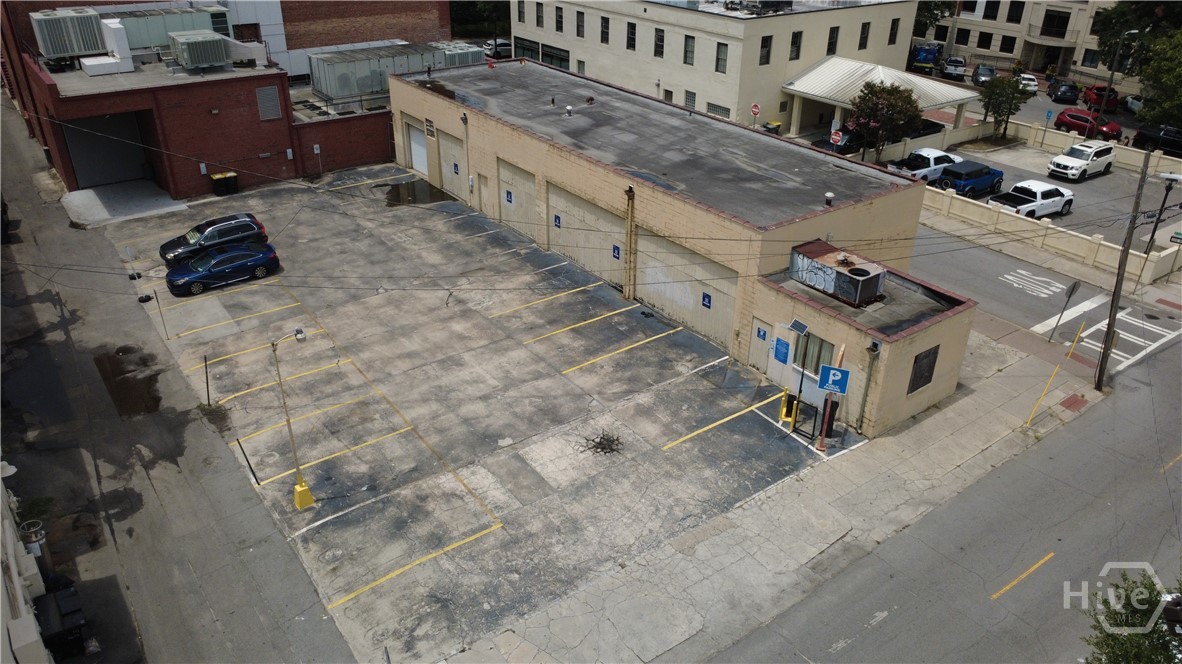 215 E Congress Street Property Photo 5