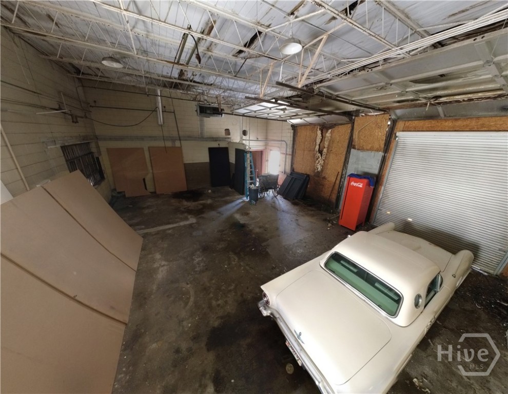 215 E Congress Street Property Photo 11