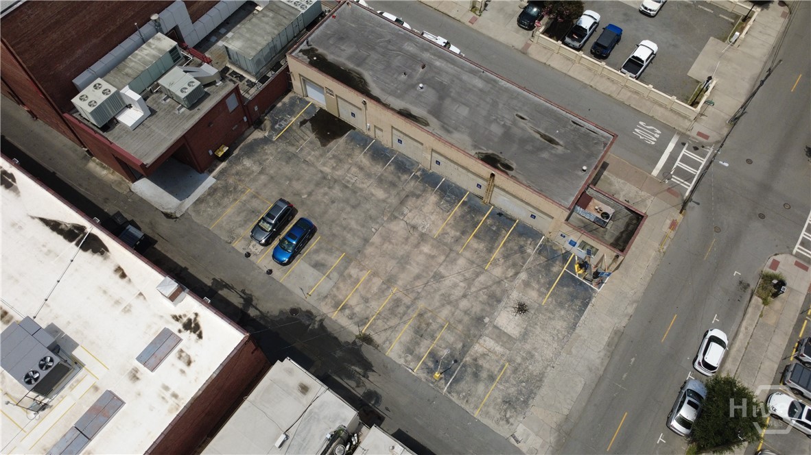 215 E Congress Street Property Photo 14