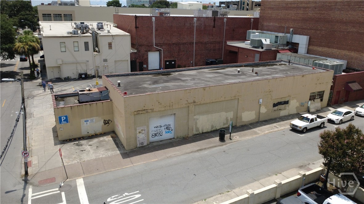 215 E Congress Street Property Photo 22