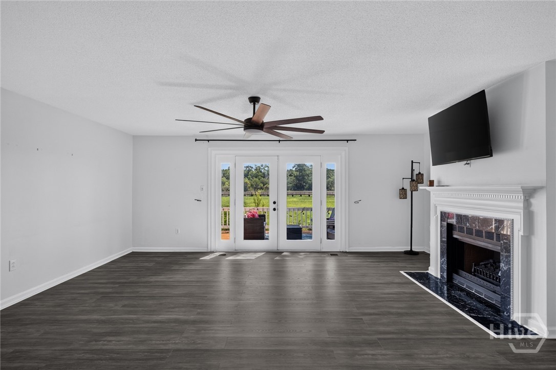 12502 Apache Avenue 27 Property Photo 10