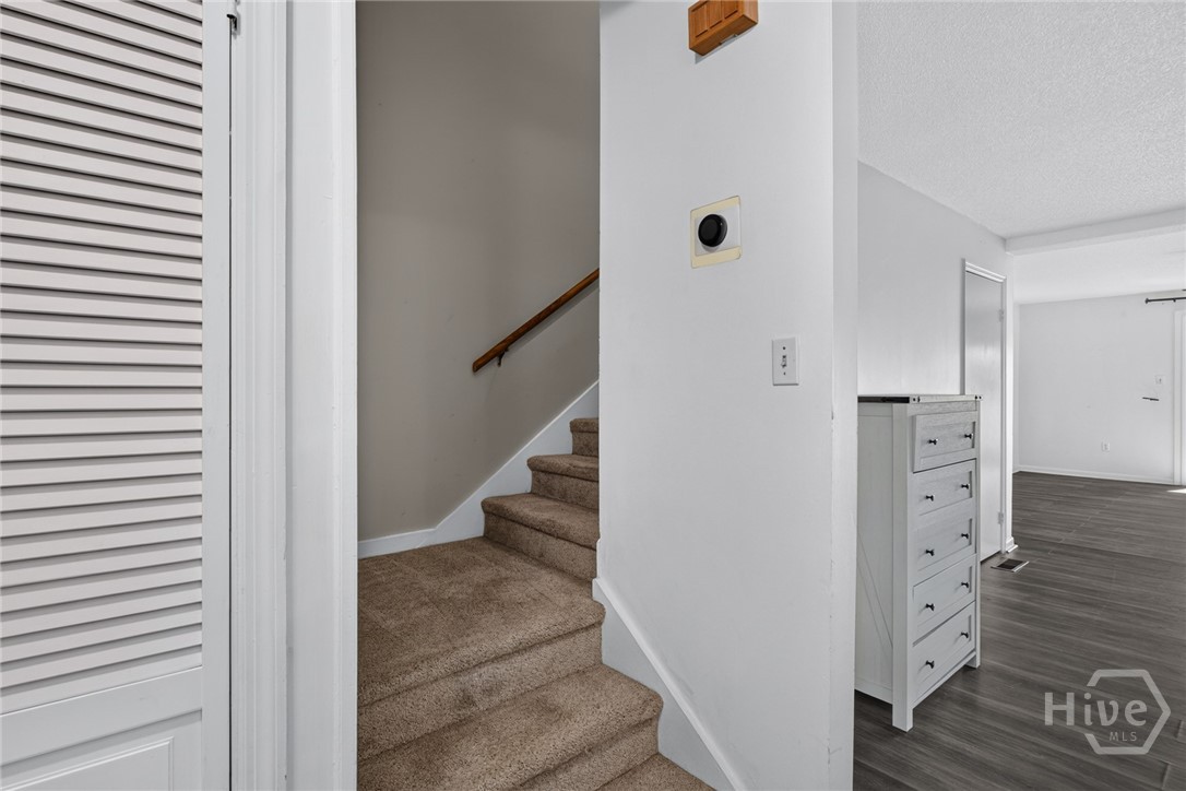12502 Apache Avenue 27 Property Photo 19