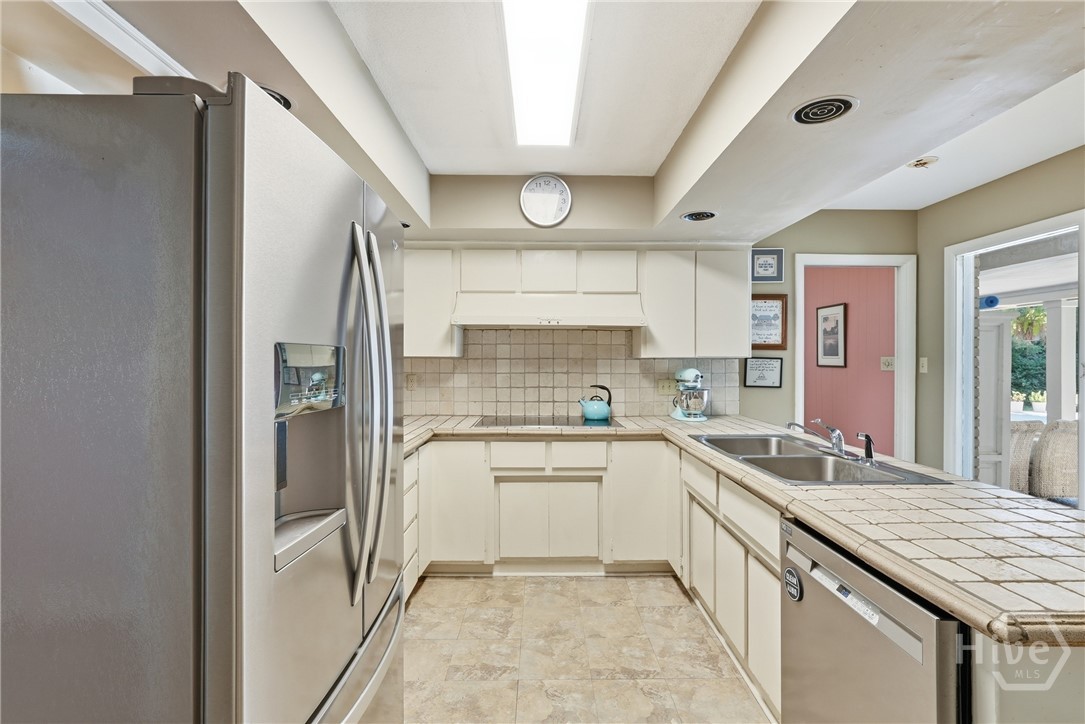 207 Devonshire Road Property Photo 10