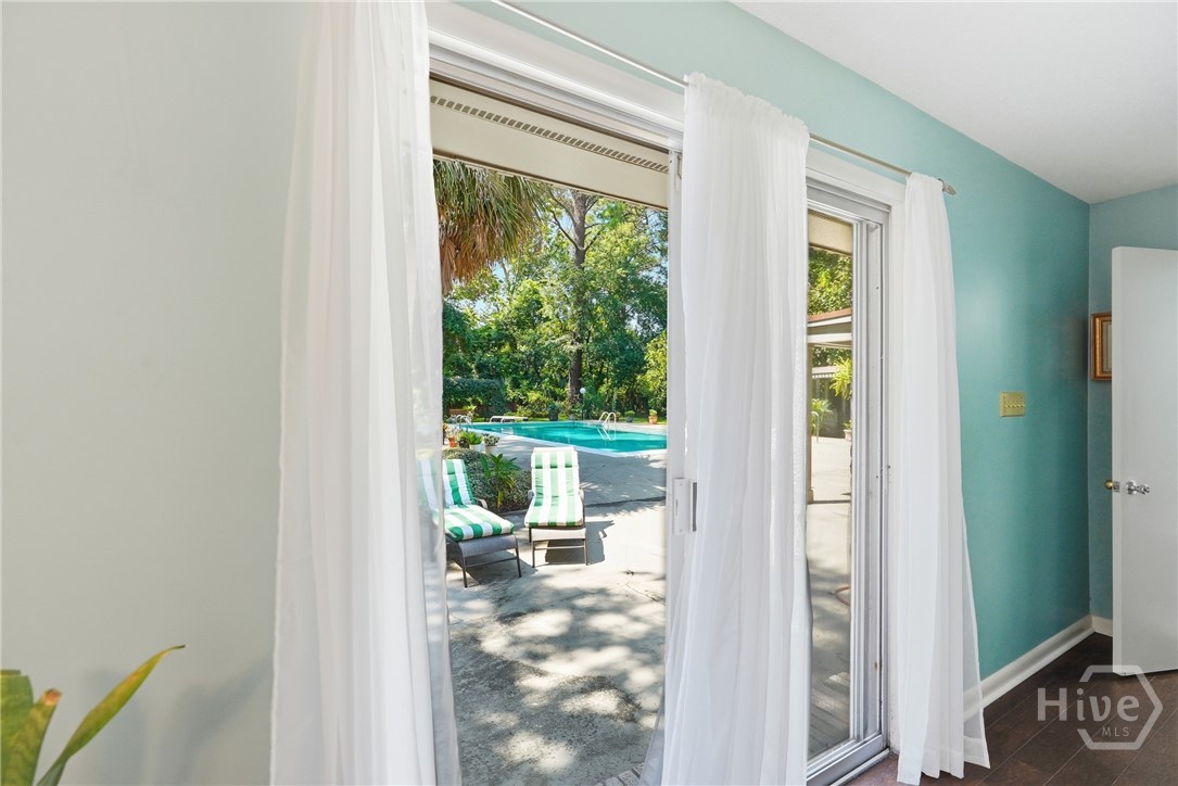 207 Devonshire Road Property Photo 35