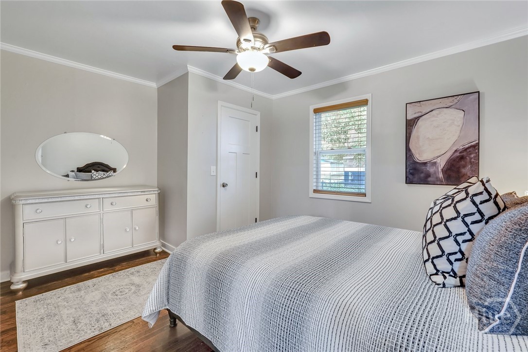 1305 E 32nd Street Property Photo 14