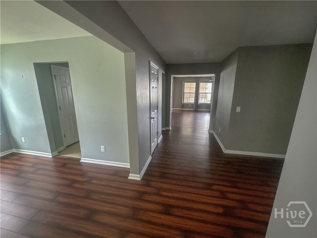 36 Central Park Way Property Photo 2