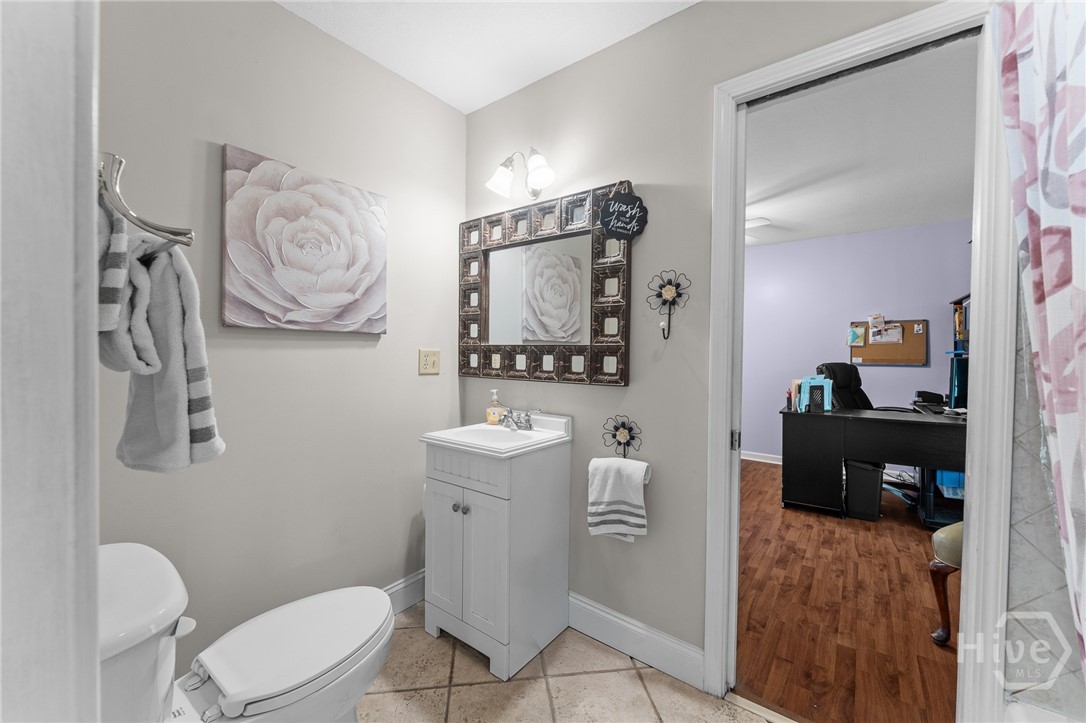 222 Middleton Road Property Photo 41