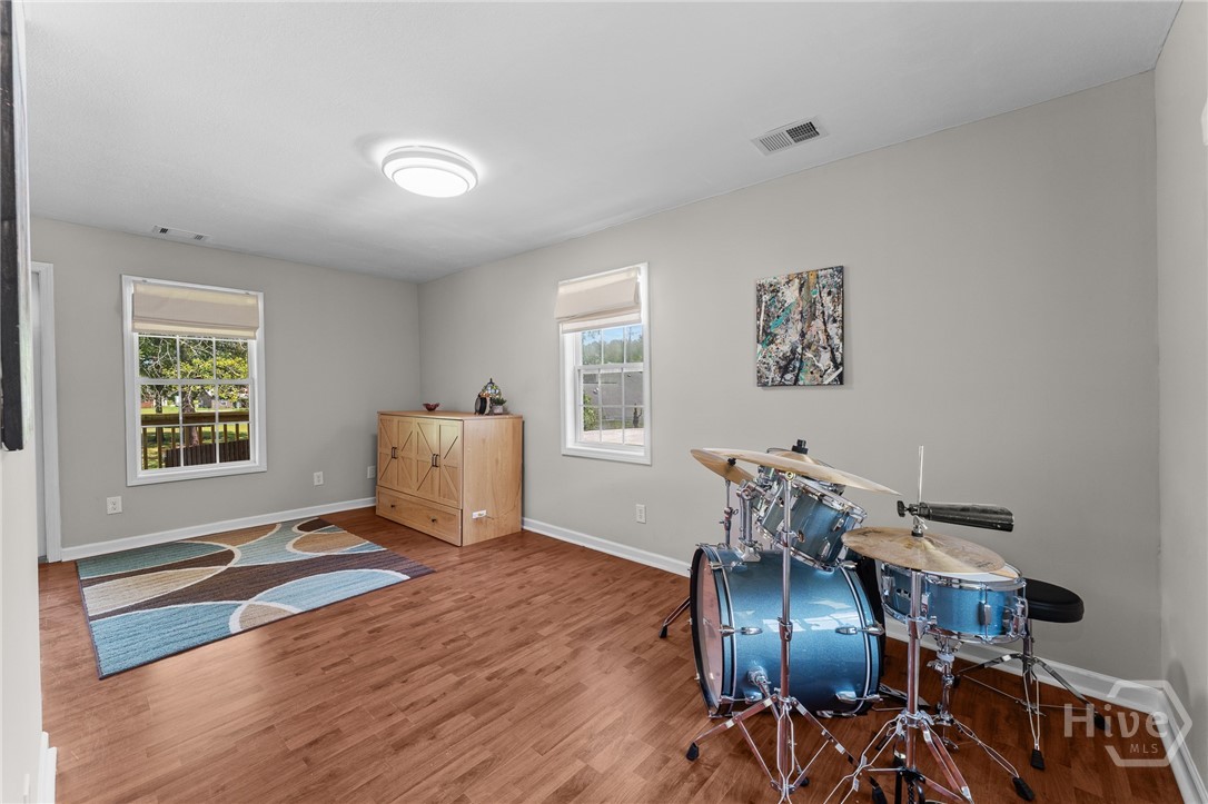 222 Middleton Road Property Photo 43