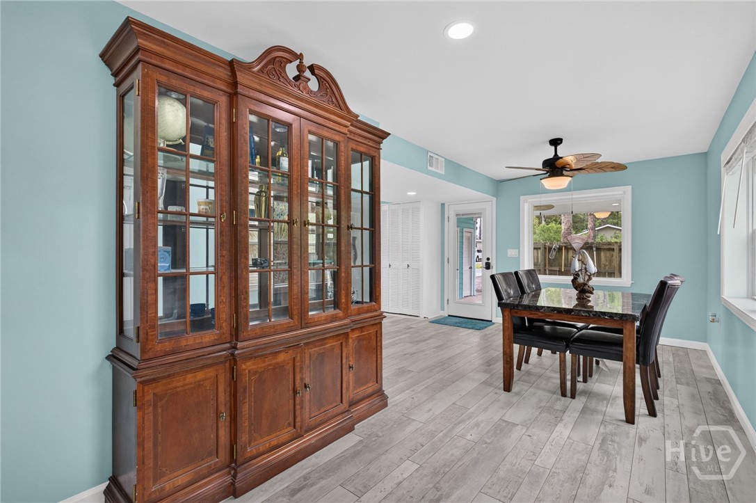 303 3rd Street Property Photo 12